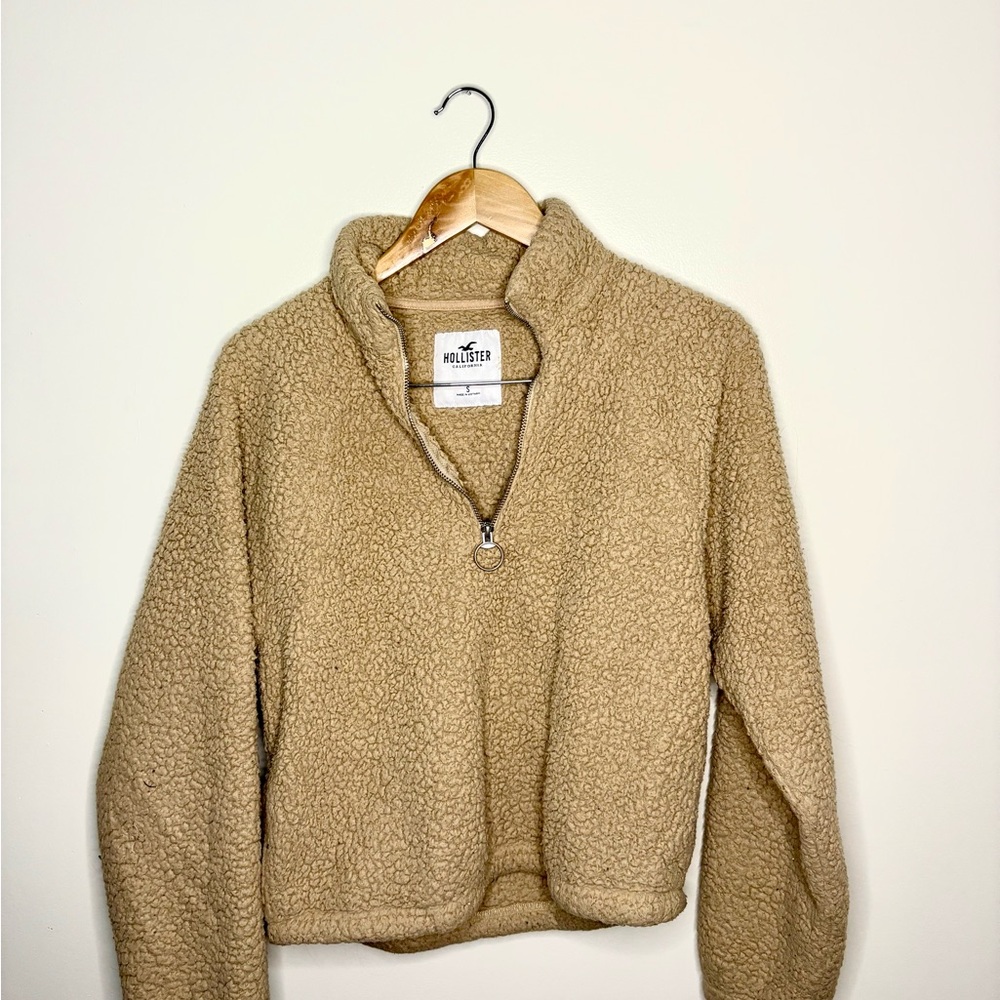 Hollister Women's Cozy Tan Teddy Jacket